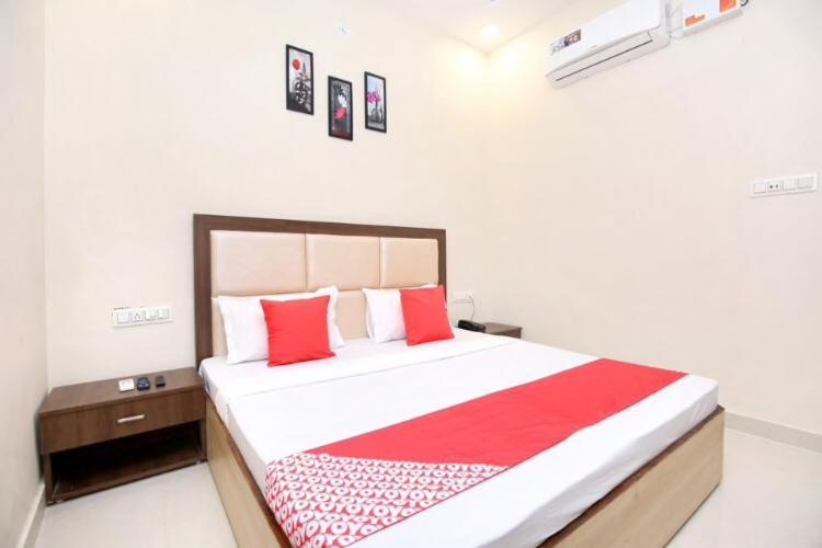 Forever Inn hotel near golden temple Amritsar Eksteriør billede