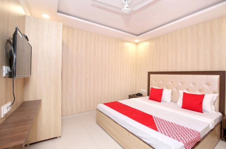 Forever Inn hotel near golden temple Amritsar Eksteriør billede